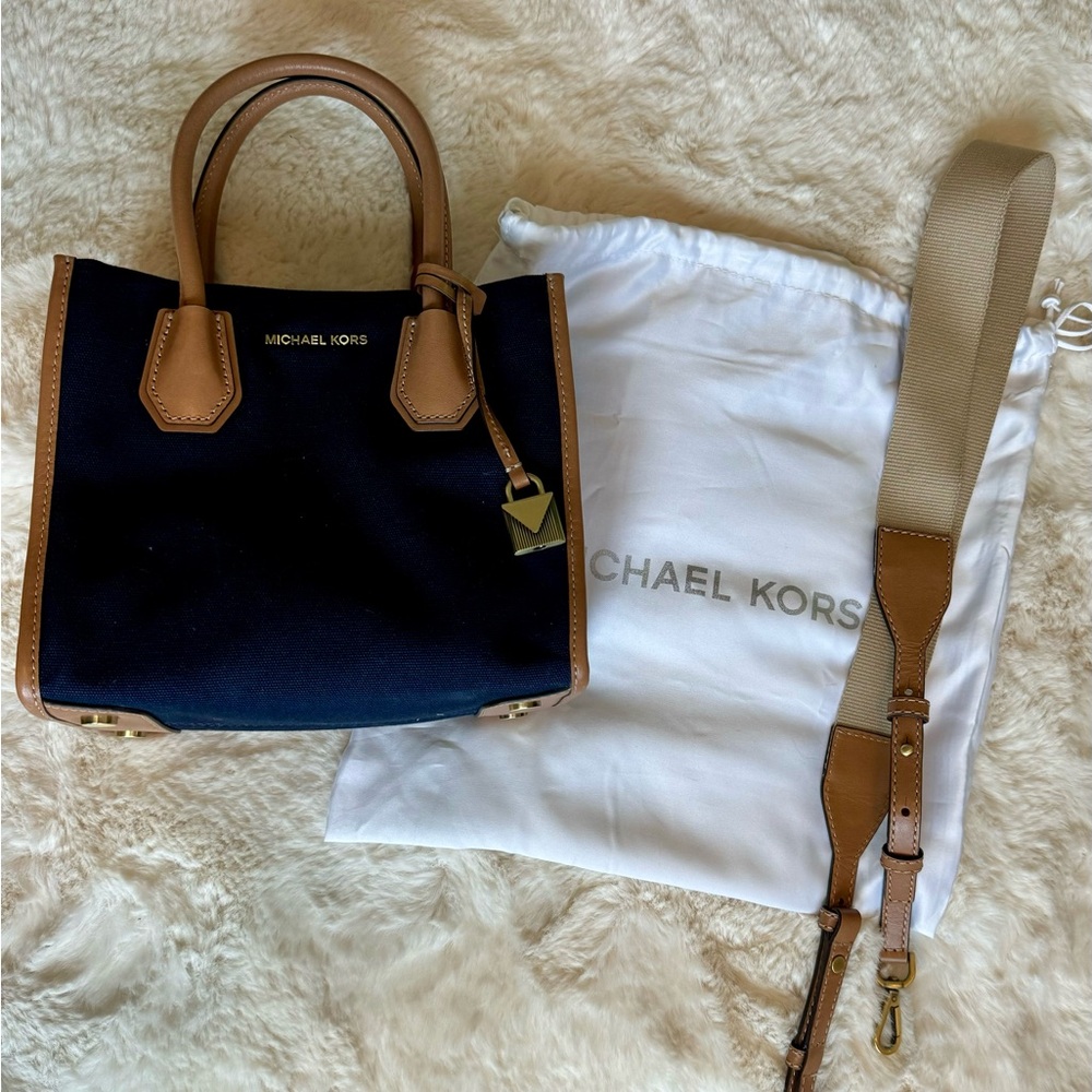 Small Michael Kors 2 tone purse